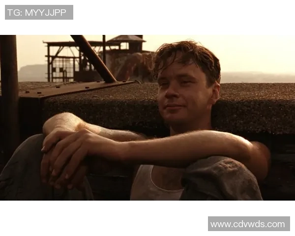 从草根到巨星足球明星的励志电影解说与人生启示