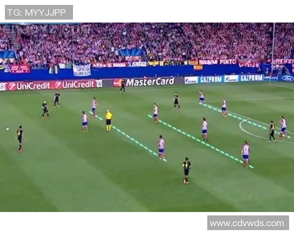 深圳足球队战术揭秘:从阵型到战术执行的全面分析与探讨 深圳足球队战术揭秘:从阵型到战术执行的全面分析与探讨